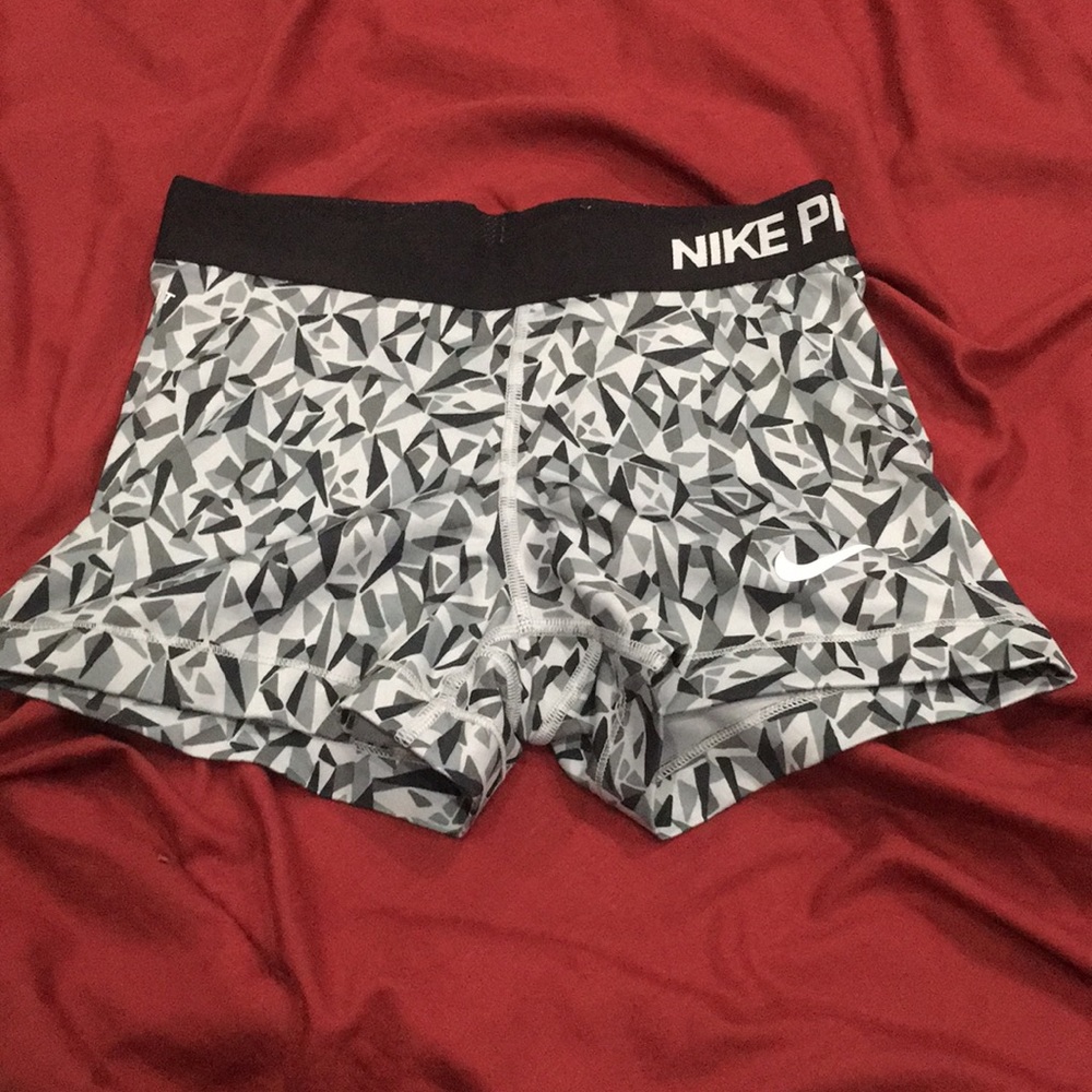 Nike Grey Patterned Spandex
